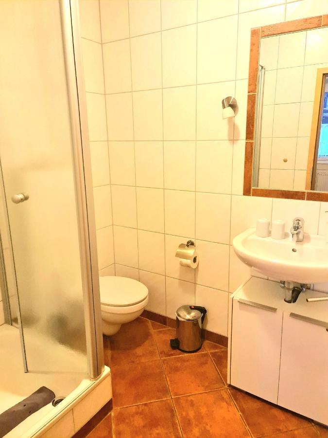 רודט אונטר ריטבורג Gaestehaus Zum Weinbauer מראה חיצוני תמונה